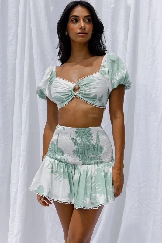 escape-with-me-tied-back-crop-top-printed-sage