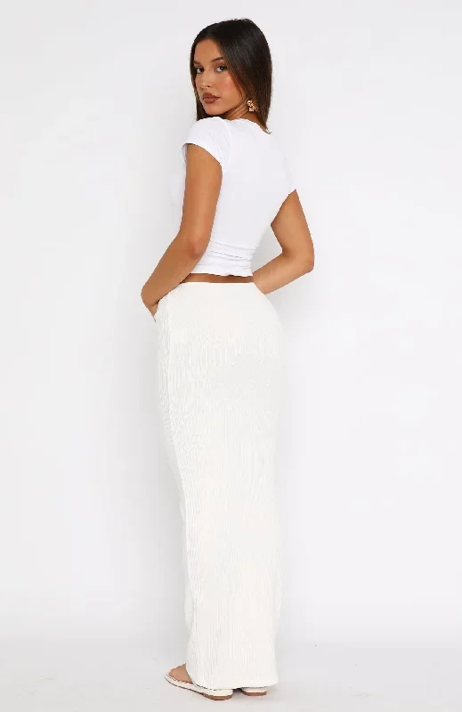 flirtatious-ribbed-maxi-skirt-white