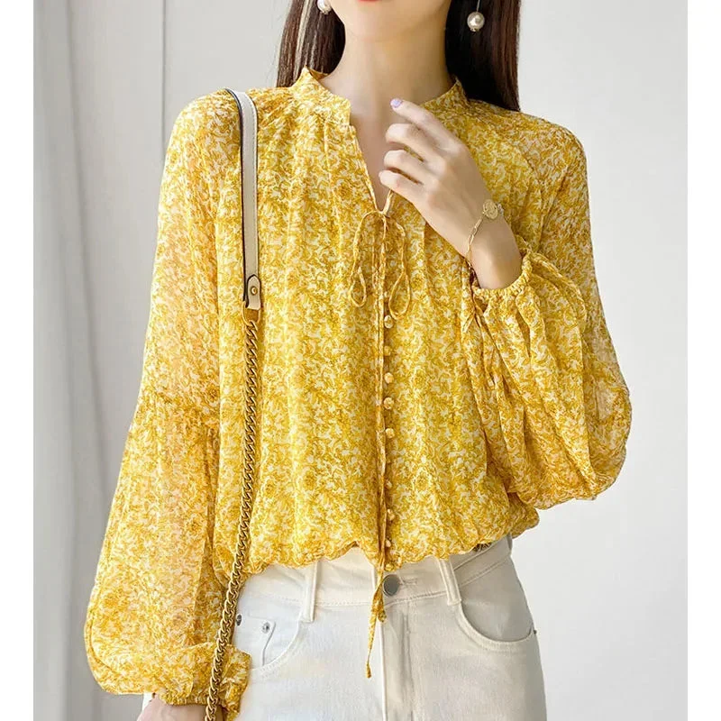 yellow-fragmented-flower-imitation-silk-lantern-sleeve